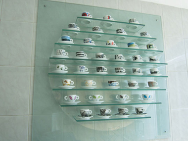 glass shelving designed by Klingshield